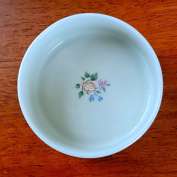 Collector Edition from Heritage House Music Box - Picture 4 of 5